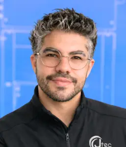 Alexis Esquivel